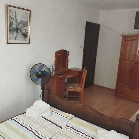 Villa Nasco غولدن ساندز المظهر الخارجي الصورة