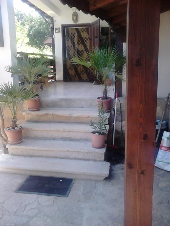 Villa Nasco غولدن ساندز المظهر الخارجي الصورة